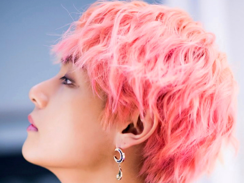 bts v pink hair